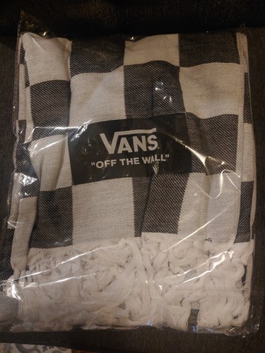 Vans family off the wall - the,
