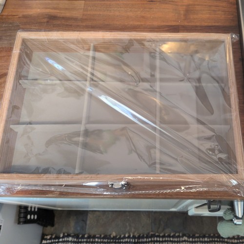 New bit display case - case, glass