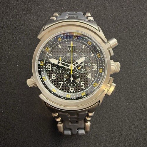 Rare oakley gauge model - 12,