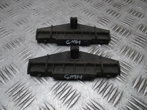 Toyota alphard pair - pair, rear