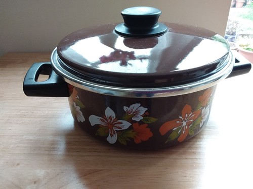 Retro enamel stock cooking - enamel,