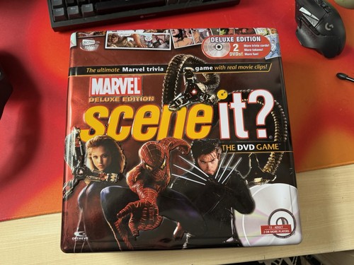 Marvel scene deluxe - marvel,