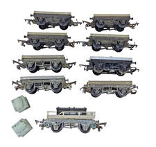 Rake Of 9 Tri-ang Railways OO