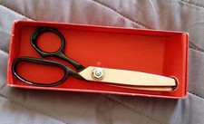 Pinking Shears Vintage In Box