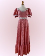 1970s vintage maxi dress