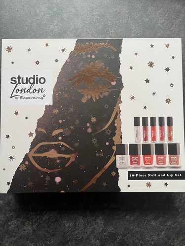 Superdrug studio london - london, 10