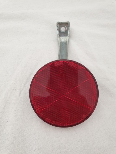 Vintage cat eye reflector - cat,