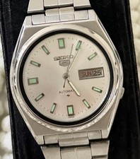 Seiko 5 Automatic 17 Jewels 7009 Men’s Vintage Watch Silver Dial Japan