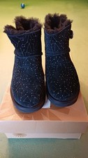 Ugg Mini Bailey Button