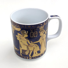 Fathi Mahmoud porcelain