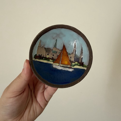 Vintage trinket box with - vintage,