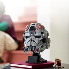 730Pcs Space War Battle of