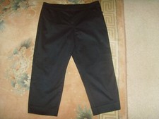 LADIES TU BLACK CROP TROUSERS SIZE 14? (BARGAIN)