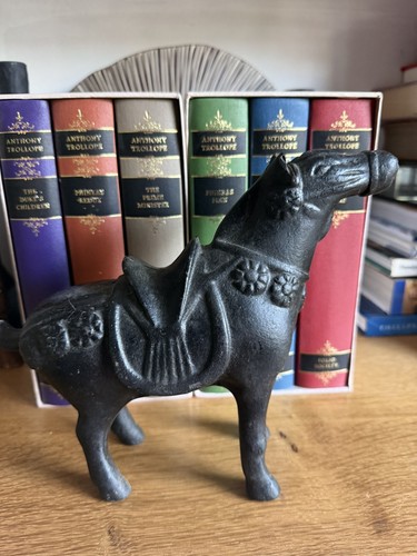 Vintage heavy cast iron - vintage,