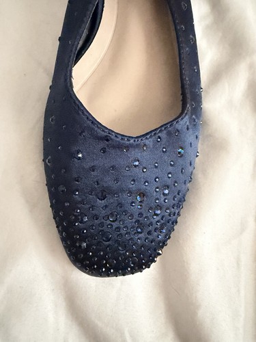 Bnwot quiz navy with diamanté - bnwot,