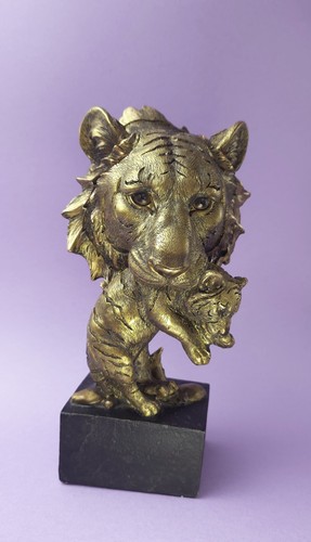 Tiger head mama - head,