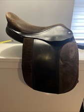 Harry Dabbs show Saddle x-wide