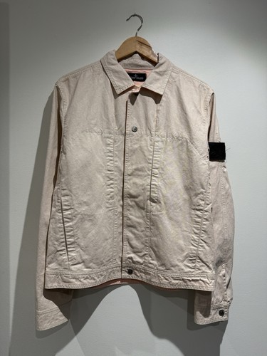 Stone island shadow - island,