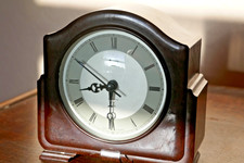 Smiths bakelite clock quartz - smiths,