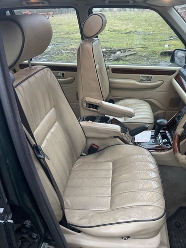 Lot8b range rover - lot8b,