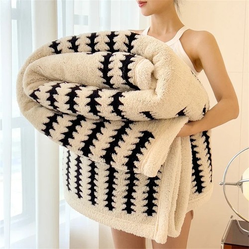 Thick flannel blanket - blanket, super