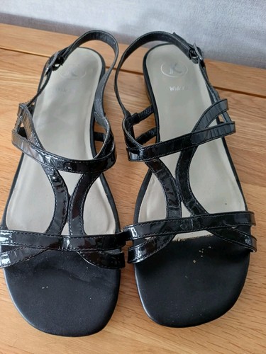 Ladies clarks black patent - k/clarks,