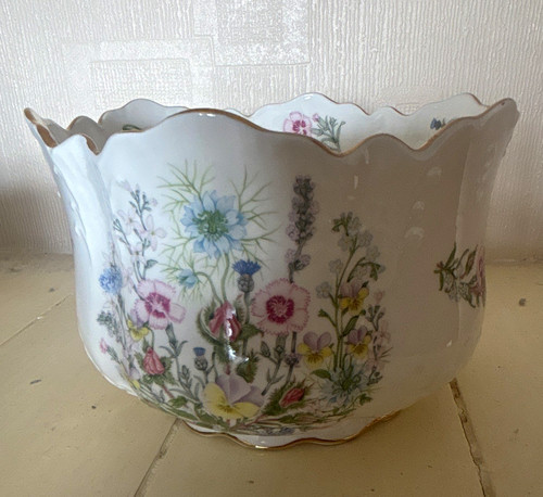Aynsley wild tudor bone china - aynsley,