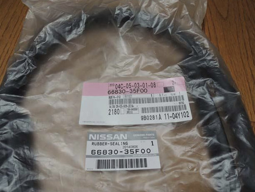 Nissan genuine bonnet hood - bonnet,
