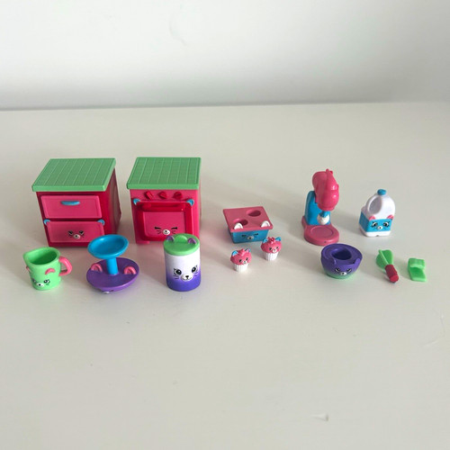 Shopkins happy places muffin - places,