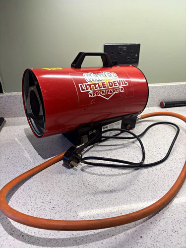 Clarke little devil 000 btu - clarke,