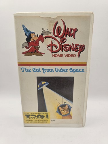 The cat from outer space - outer,