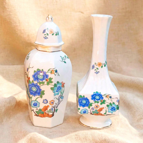 Vintage pair aynsley marlina - vintage,