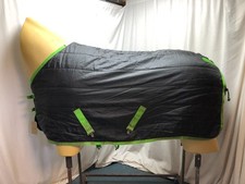 Used 5'9 Shires 100g Stable Horse Rug #B241