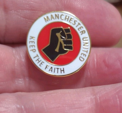 Manchester united badge - united, wear