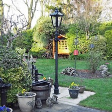 NEW 2.3m Black Victorian Lamp