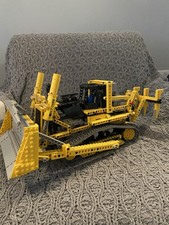 LEGO Technic 42030 Volvo L350F Wheel Loader – Retired Set – Good Condition