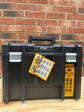 Dewalt DW625EKT Router - 240v