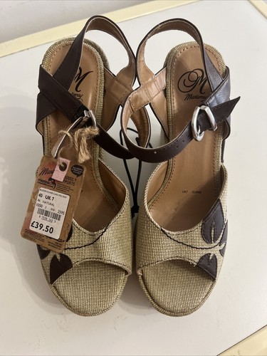 Bnwt mantaray women wedge - mantaray, women’s