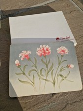 Vintage Clover Leaf Carnation