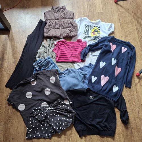Girls bundle clothes - of,