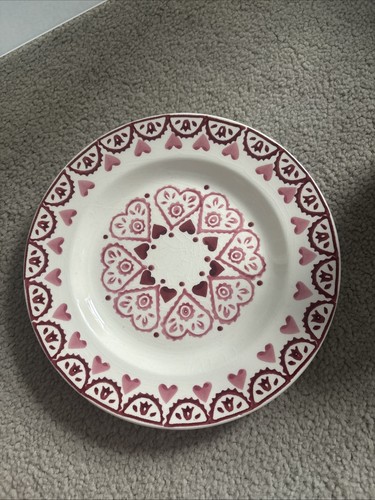 Love heart sample side - side, plate