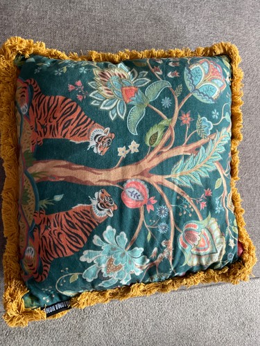 Marks spencers cushion - marks, &