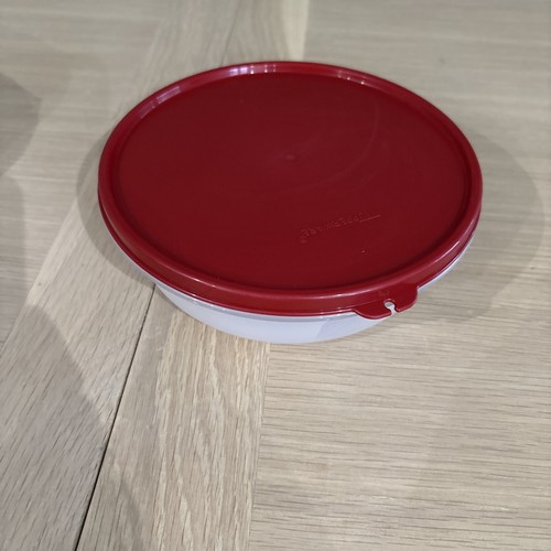 Tupperware small mixing bowl - small, &