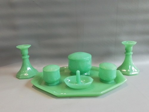 Jobling jade uranium glass - jobling,