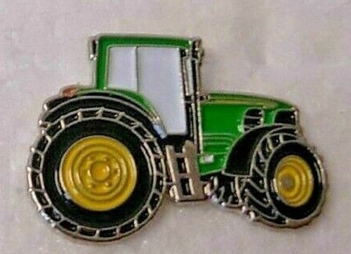 Tractor pin badge green - tractor, badge.