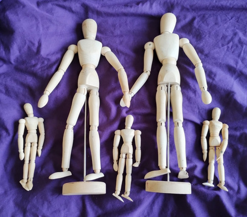 Wooden artist s - ,