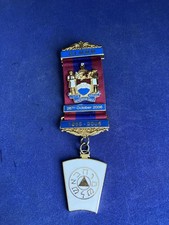 GOOD 2006 MARK MASONS GRAND LODGE 150th ANNIV.JEWEL inc.2006 BAR.  (894A)