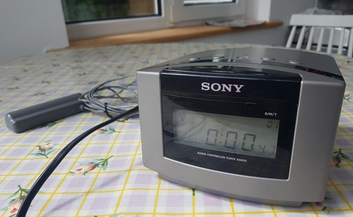 Sony icf c50l digi cube - icf-,