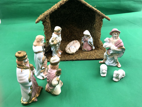 Nativity beautiful 9 piece - nativity,