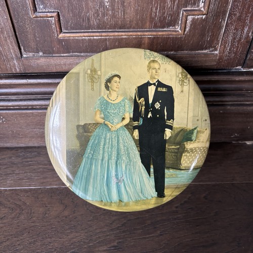 Vintage huntley and palmer - and, palmer’s